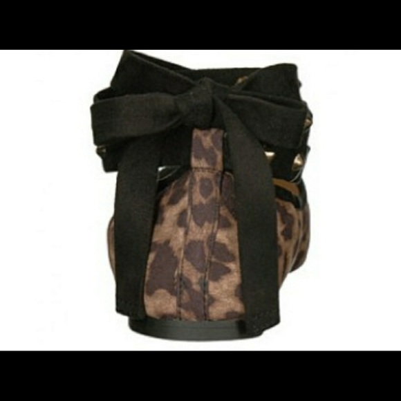 Circus Sam Edelman Stud Ballet Flats Sz 6.5 - Picture 2 of 3